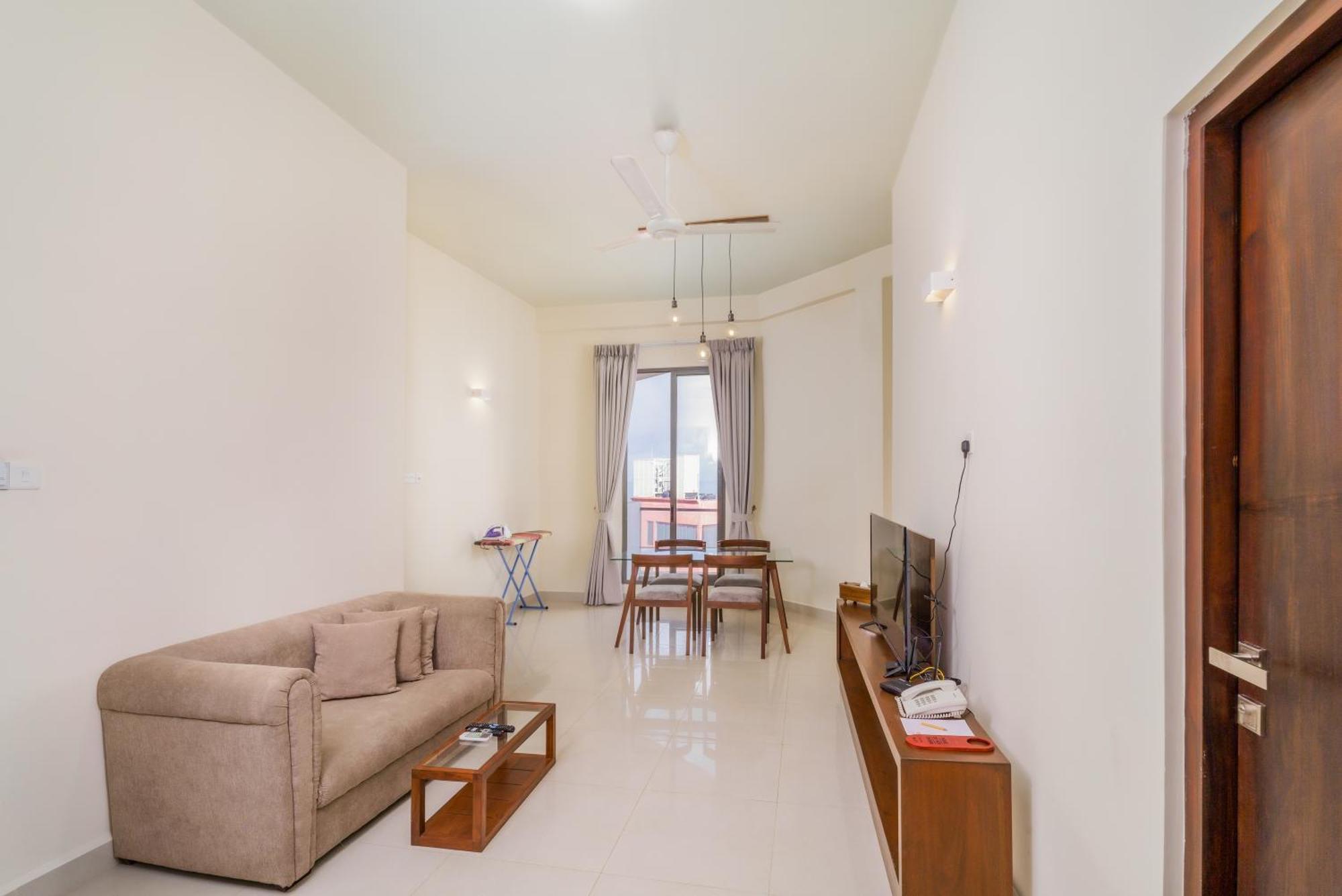 Marine Suites Colombo Exterior photo