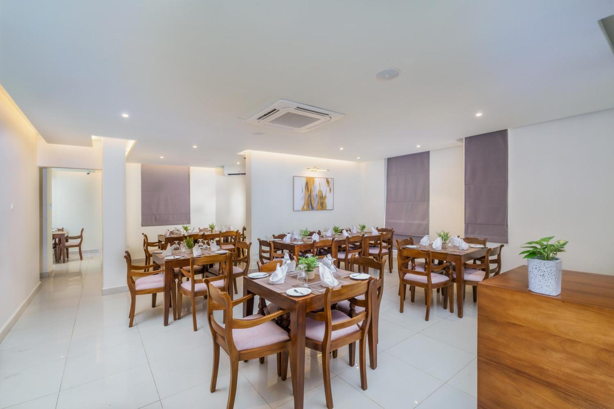 Marine Suites Colombo Exterior photo